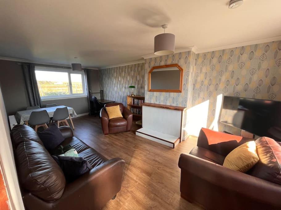 Taigh 24, Barvas Villa Екстериор снимка